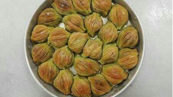 Bugün kendi ellerimle burma tatlısı yaptım, nasıl görünüyor?
