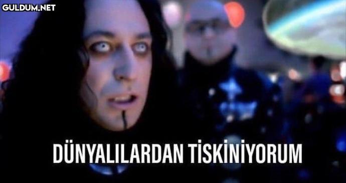Sevdiğin mi fazla iğrendiğin mi?
