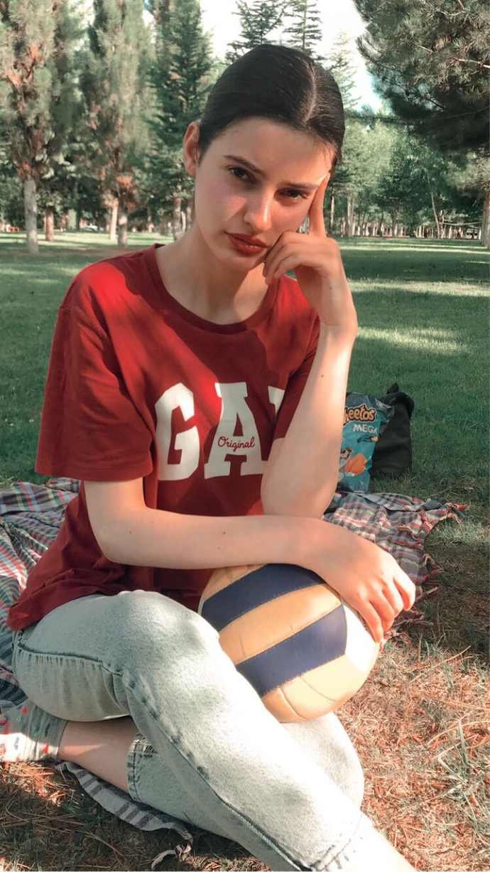 Piknik yapmak mı, kafede oturmak mı?