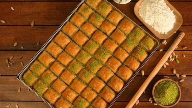 Bayramlarda tercihiniz el yapımı tatlılar mı hazır tatlılar mı oluyor?