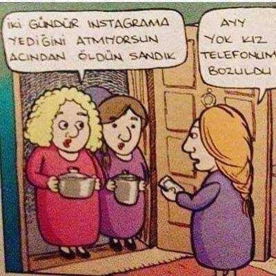 Yediği yemeğin fotoğrafını çekip paylaşan kişiler itici midir?