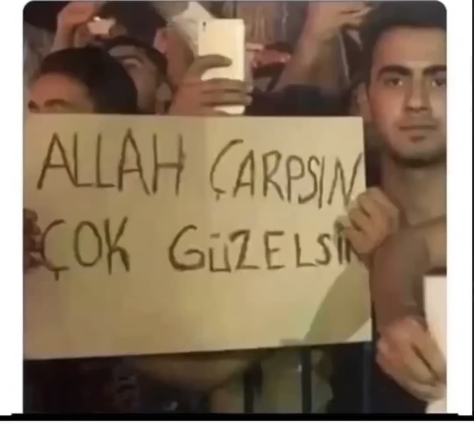 Birine “slm” yazarak tanışmaya çalışmak hakkında ne düşünüyorsunuz?
