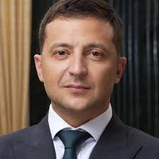 Volodimir Zelenski çok yakışıklı değil mi?