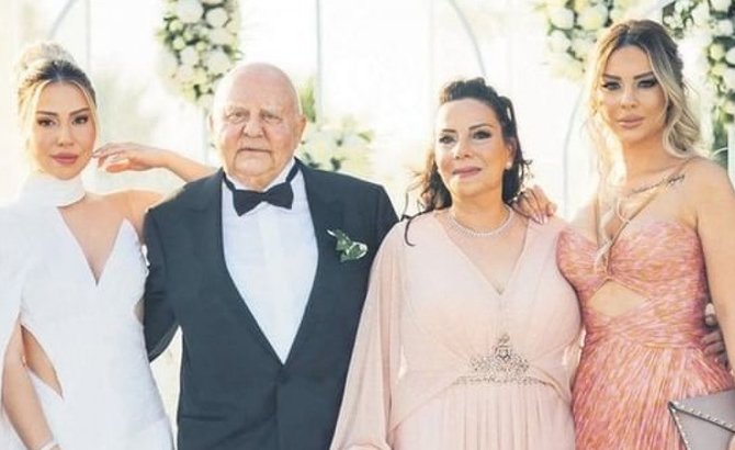 Lucien ARKAS ve Merve Sakallı evliliği için ne düşünüyorsun. Sizce aşk mı kazandı para mı?