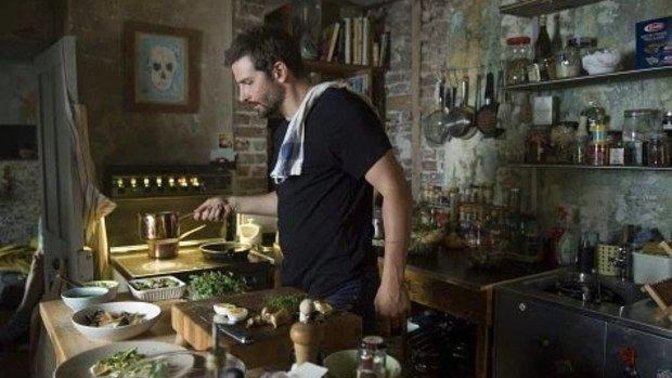 Sevgilim yaptığım yemeği beğenmedi ve çöpe attı , ayrılmalı mıyım?