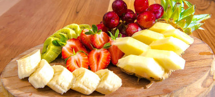 Akşam yemeğinden sonra tercihiniz meyveden mi abur cuburdan mı yana oluyor?