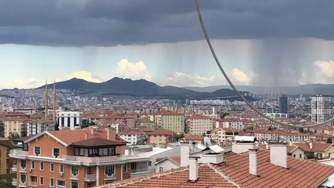 Ankara'da sağanak can aldı.  Ankara'da olan var mı, sizin yaşadığınız yerde hava nasıl?