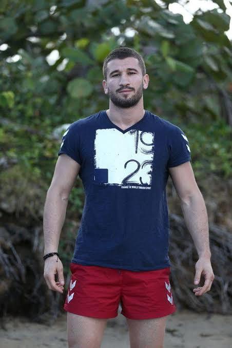 Survivorda bu ikisinden hangisini destekliyorsunuz?