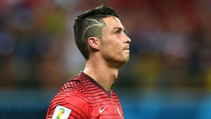 En beğendiğiniz Cristiano Ronaldo saç modeli nedir?