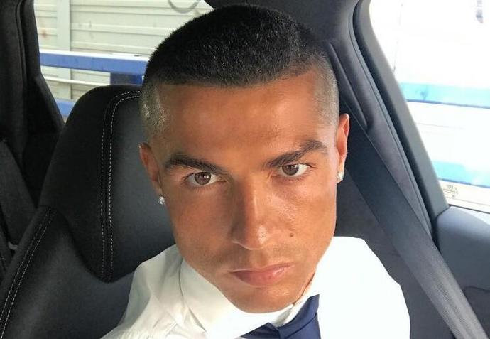 En beğendiğiniz Cristiano Ronaldo saç modeli nedir?