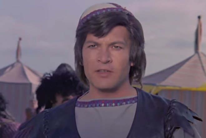 Malkoçoğlu ve Karaoğlan film serilerini seviyormusunuz?