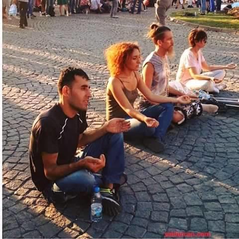 Farklı ortamlara kendi karakterinizi yansıtabiliyor musunuz?