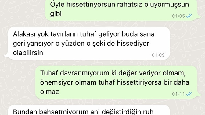 İlk defa hemcinsim birine açıldım çok tuhaf hissediyorum?