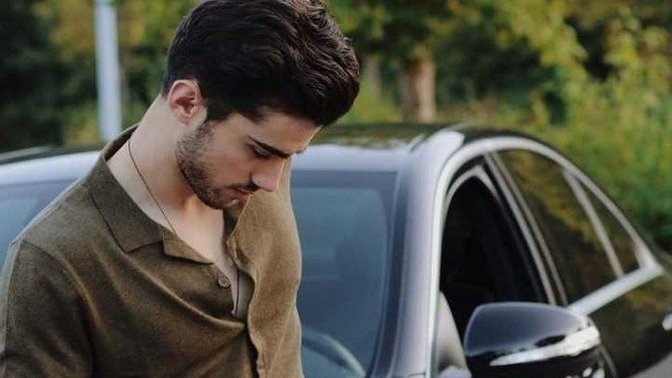 Arkadaşıma "vasıflı birileriyle beraber ol" dedim diye "insanları küçümseme" dedi haklı mı?