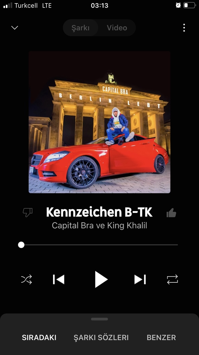 Şu an ne dinlediğiniz parça nedir?