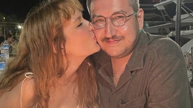 Bana biri bu fotoğrafı açıklayabilir mi?