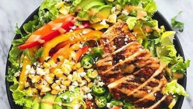 Sadece salata yiyip, doymak mümkün mü?