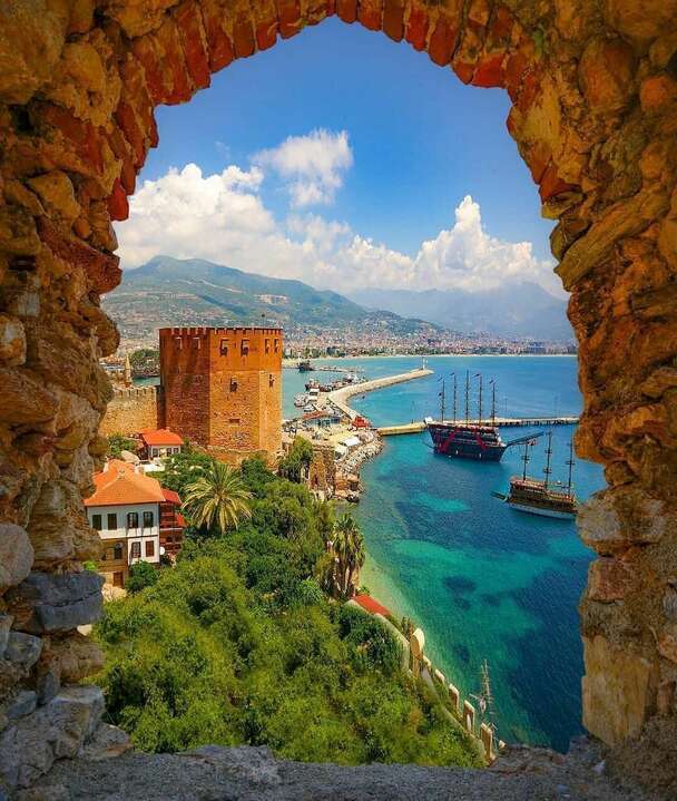 Tatil için Ege mi Akdeniz mi daha güzel?