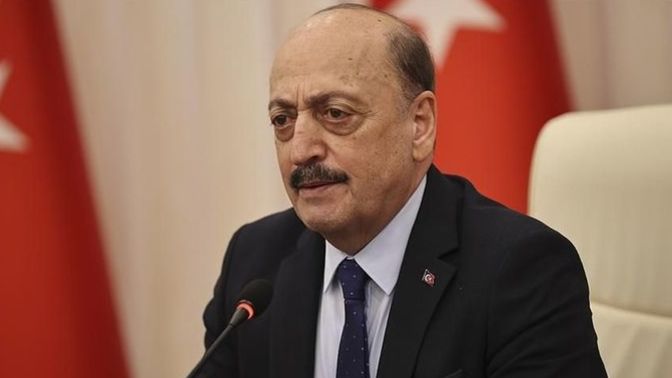 Çalışma Bakanı Vedat Bilgin, "Her ailenin kapısında otomobili var" dedi. Otomobiliniz var mı?