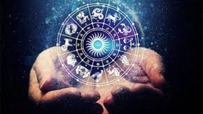Astroloji ve burçlara inananların zekası sorgulanmalı mı?