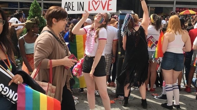 LGBT destekliyor musunuz? Yöneliminiz nedir?