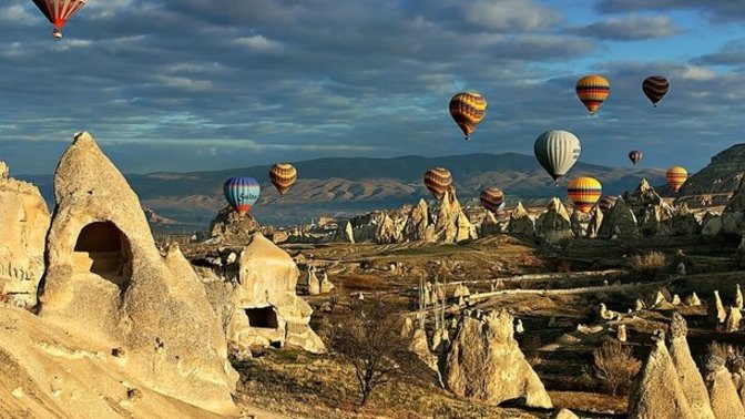Şu an  Türkiye'de nereye gitmek isterdin?