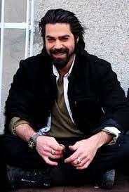 Giyim tarzı tam benlik dediğiniz bir ünlü var mı?