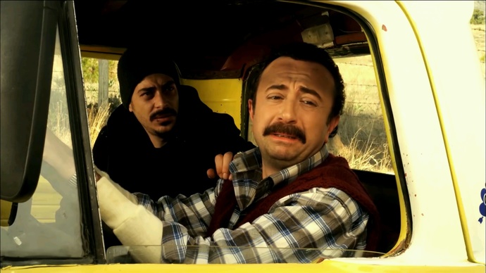 2000lerin en çok güldüren Türk komedi filmlerini seçiyoruz! Hangisine her izlediğinizde gülüyorsunuz?
