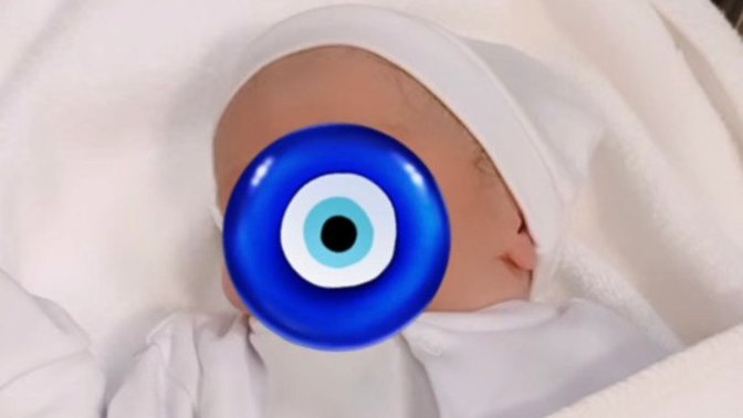 Ece Ronayın bügün oğlu oldu. Çok şanslı değil mi?