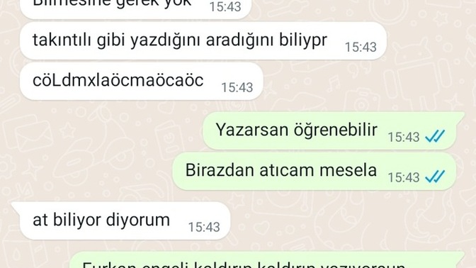 Sevgilisi olduğunu idda edip bunları yazdı oyun mu oynuyor?