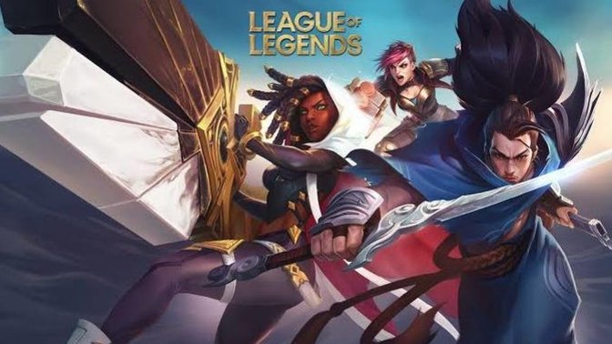 Kimler League of Legends oynuyor?