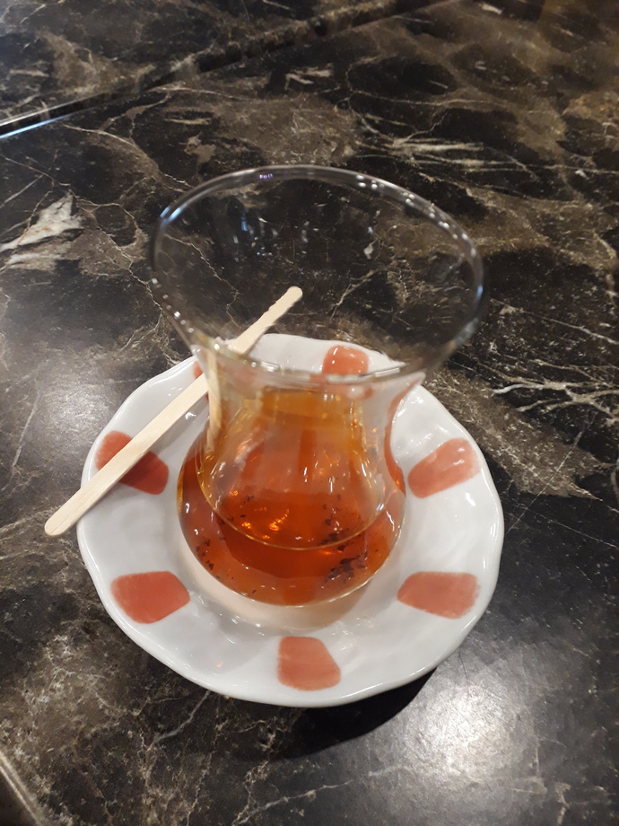 Şu an ne yapiyorsunuz 🥳?
