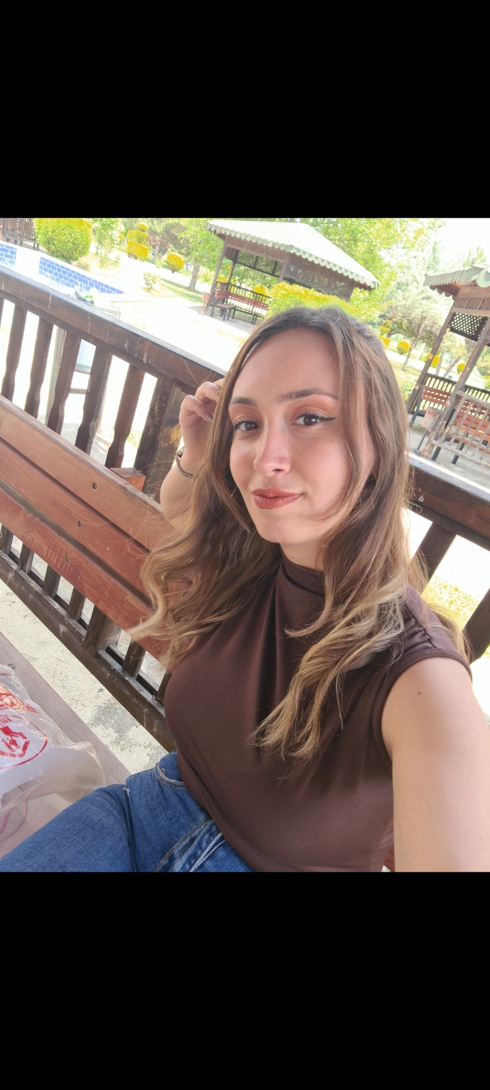Sizce kilo vermeli miyim ve yüzüm kötü mü sizce?