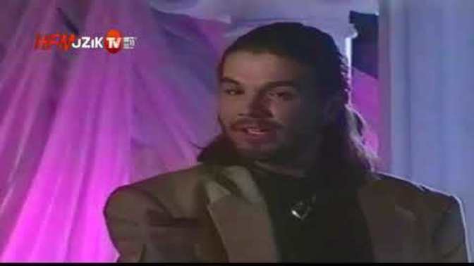 Deliyim gözü kara 🎸deliyim 🎸dediniz💃 mi 🧿kime dediniz?