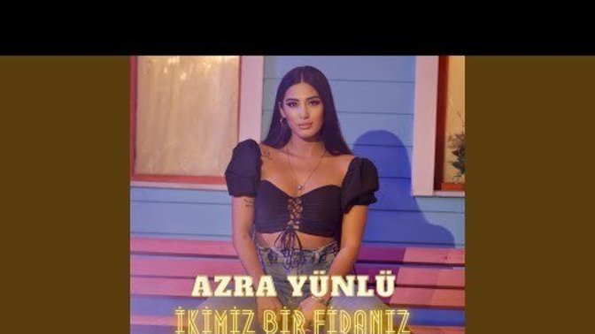 Bu kızın sesi ve yorumları sizce de güzel değil mi?