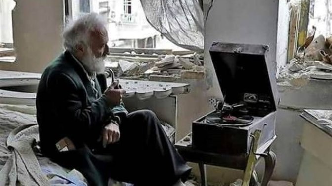Bir olumsuzluk yaşadığınızda olaya nasıl yaklaşırsınız?