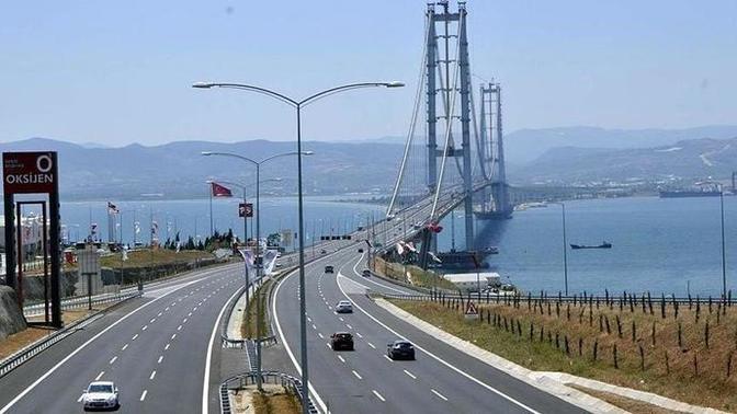 Bayramın ilk günü Osmangazi Köprüsü'nü 81 bin araç kullandı! Siz hangi köprüleri kullanıyorsunuz?