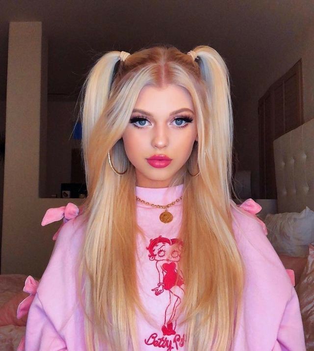 Yaşınız kaç olursa olsun hangi saç modelinden asla vazgeçmediniz?