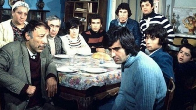 Bir bayram ziyaretinde eski flörtünüze/sevgilinize denk gelseniz ne yapardınız?