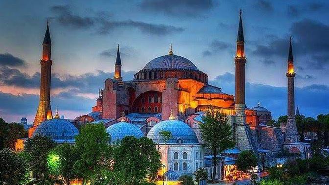 Hükümet değişse ve gelen hükümet Ayasofya'yı tekrar müzeye çevirse ne düşünürsünüz?