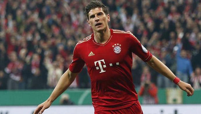 Mario Gomez, 37 yaşında! Mario Gomezi başarılı buluyor musunuz?