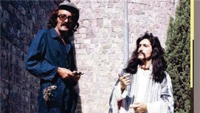 Barış Manço mu? Cem Karaca mı? En çok hangisini seviyorsunuz?