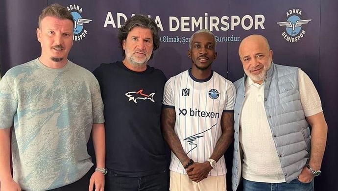 Henry Onyekuru, Adana Demirsporda! Sizce Adana Demirspor, bu sezon başarılı olabilir mi?