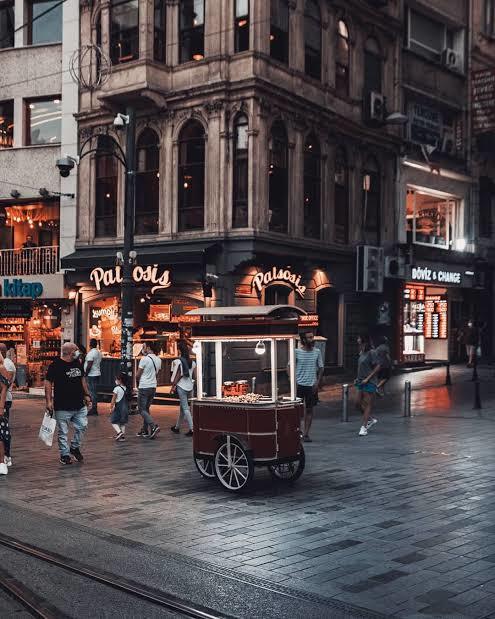 Şehir hayatımı köy hayatımı size göre?