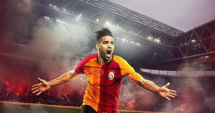 Sizce bugüne kadar Türkiyeye gelmiş en fiyasko transfer hangisidir?