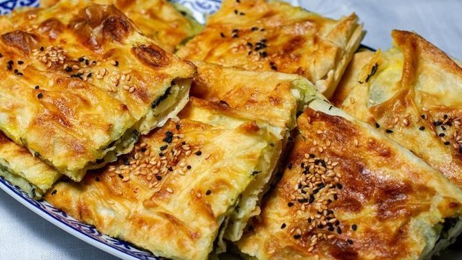 Börek yedim, 30 ₺ verdim. Çok mu?