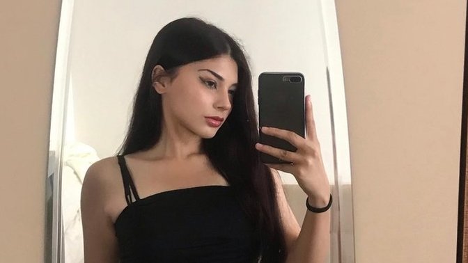 Tiyatro + modellik çok yorucu olur mu?