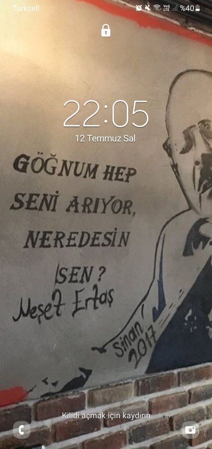 Telefonunuzun arka plan görüntüsü ruh halinizi yansıtıyormuş. Sen hangi fotoyu kullanıyorsun?