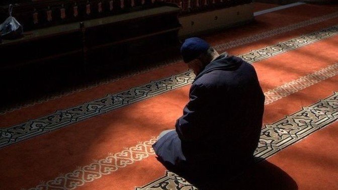 Sünnet namazlar yerine kaza namazı kılmak uygun olur mu?