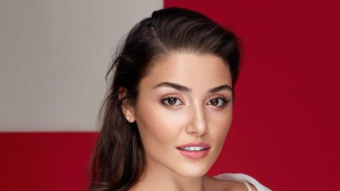 Hande Erçel neden bu kadar abartiliyor?
